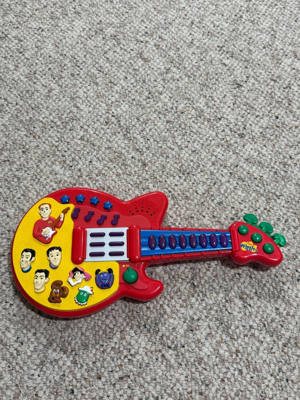 The wiggles play guitar from 2003! WORKS!!